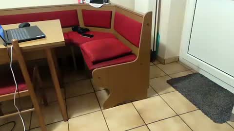 Bernadetanylon online show from 09.21.25