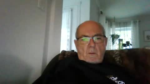 bernard1102 online show from 09.11.25