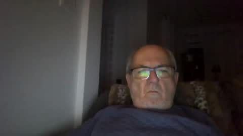 bernard1102 online show from 10.13.25