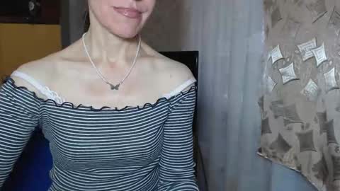 Snapshot of berry2024 chatting on 11.24.25 berry2024 online show from 11.24.25