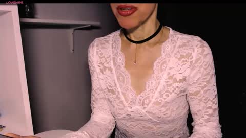 berry2024 online show from 01.08.26