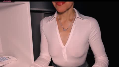 berry2024 online show from 02.08.26