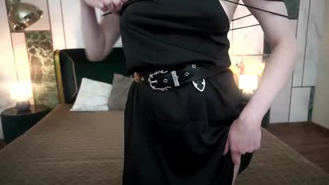Snapshot of berrydiva chatting on 07.20.26 Violette online show from 07.20.26