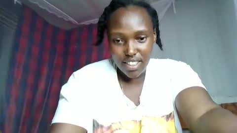 Snapshot of berrythighs chatting on 03.14.26 berrythighs online show from 03.14.26