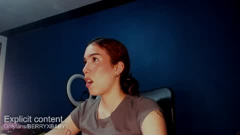 Snapshot of berryxberry chatting on 04.03.26 berryxbaby online show from 04.03.26