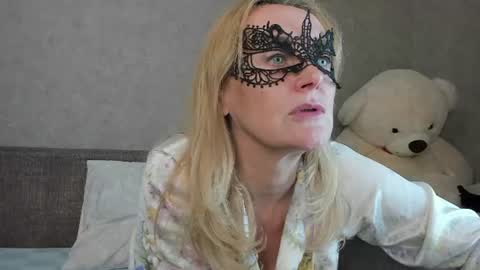 Snapshot of best__angelica chatting on 07.15.26 best__angelica online show from 07.15.26