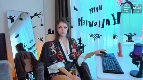 Alice online show from 10.26.25