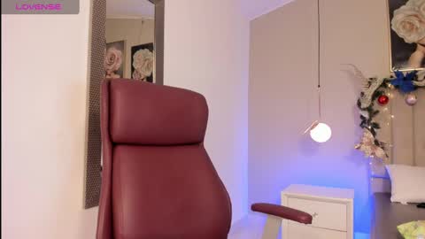  Marilee online show from 12.03.24