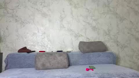 Snapshot of bestgirls2021 chatting on 10.04.25 Hellen and Natali online show from 10.04.25