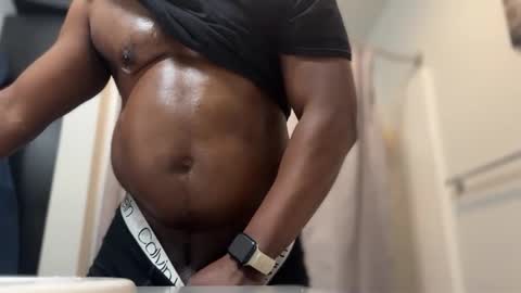 Snapshot of bestkeptsecre_t chatting on 02.11.25 bestkeptsecre t online show from 02.11.25