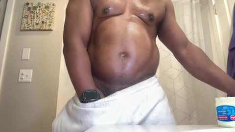 Snapshot of bestkeptsecre_t chatting on 10.13.25 bestkeptsecre t online show from 10.13.25