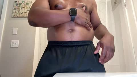 Snapshot of bestkeptsecre_t chatting on 10.15.25 bestkeptsecre t online show from 10.15.25