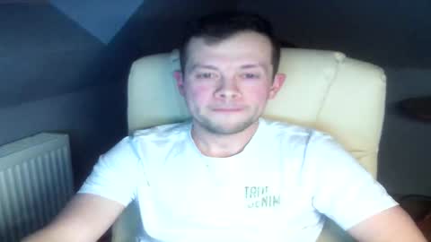 Snapshot of bestworld_ chatting on 03.13.26 bestworld_ online show from 03.13.26