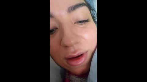 Snapshot of betancourthneftali chatting on 12.17.25 Vikky online show from 12.17.25