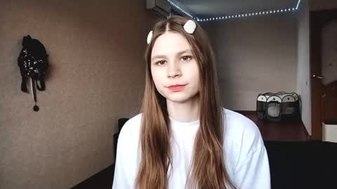 Leila online show from 06.05.26