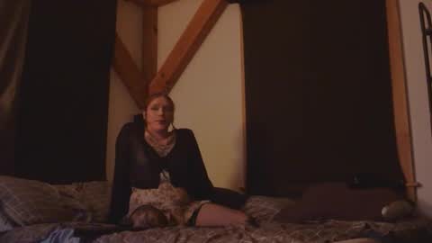 Betsy online show from 02.05.26