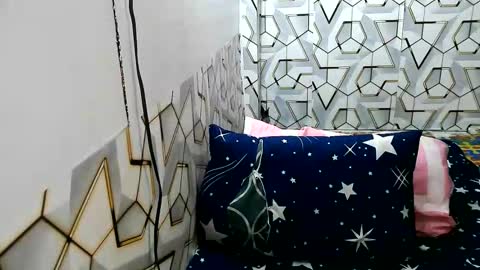 Snapshot of betty1105 chatting on 11.05.25 betty1105 online show from 11.05.25