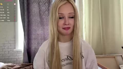 Snapshot of bettymorante chatting on 06.05.26 Hinata online show from 06.05.26