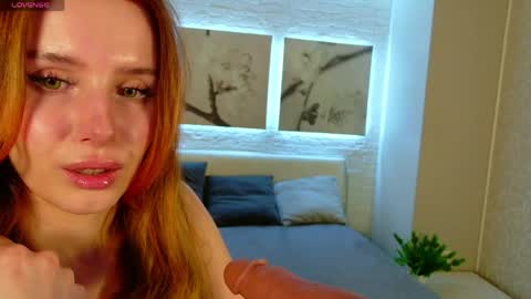 Snapshot of bettyrouse chatting on 05.28.26 Betty online show from 05.28.26