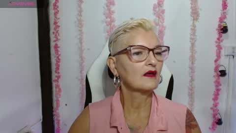 Snapshot of bety_cum3 chatting on 07.03.26 bibiana online show from 07.03.26