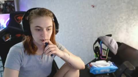 beverly_yay online show from 04.23.26