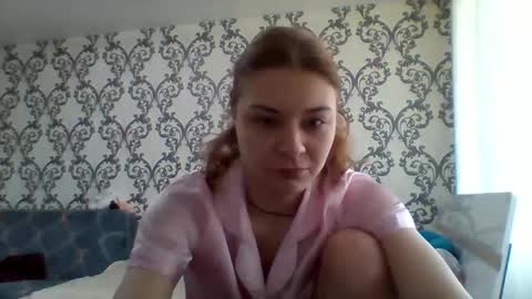 Beverly online show from 05.08.26