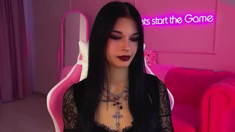 Snapshot of beverlyyork chatting on 09.11.25 Beverly online show from 09.11.25