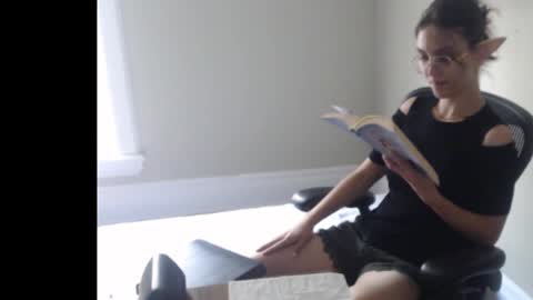 Bex Black online show from 10.06.25