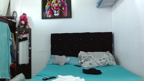 Snapshot of beyonce_21 chatting on 01.12.25 beyonce_21 online show from 01.12.25