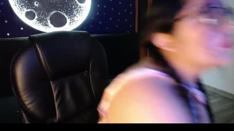 Snapshot of beyota_11 chatting on 11.02.25 beyota online show from 11.02.25