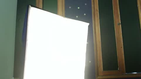 Snapshot of beyota_11 chatting on 11.22.25 beyota online show from 11.22.25