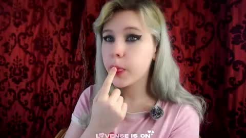 Eliz online show from 07.25.26