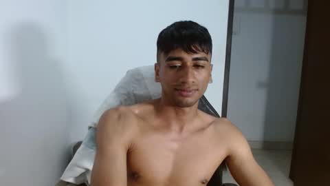 Snapshot of bfernando_05 chatting on 03.05.26 BAYRON online show from 03.05.26