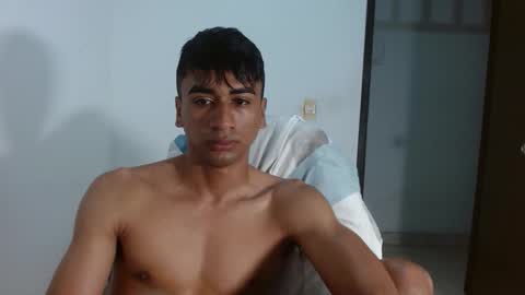 Snapshot of bfernando_05 chatting on 03.09.26 BAYRON online show from 03.09.26