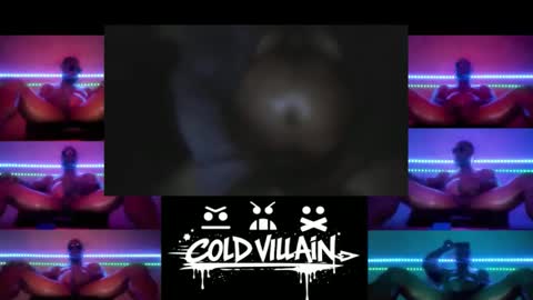 Snapshot of bff405 chatting on 03.08.26 BigFreakyFreaky online show from 03.08.26