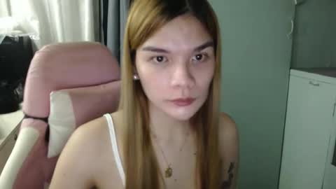 bhee52 online show from 11.18.25