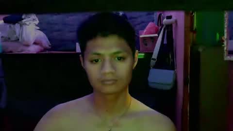 bhillrhey121103 online show from 01.06.25