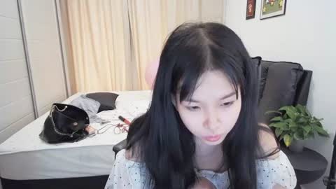 bhwuyulian online show from 06.27.26