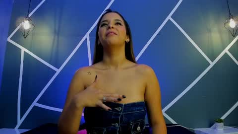 Snapshot of bianca_vega_ chatting on 04.10.26 bianca_vega_ online show from 04.10.26