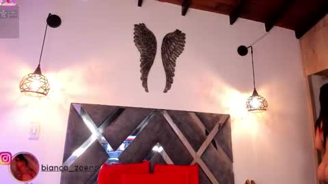 Snapshot of bianca_zaens1 chatting on 12.18.25 B I A N C A online show from 12.18.25