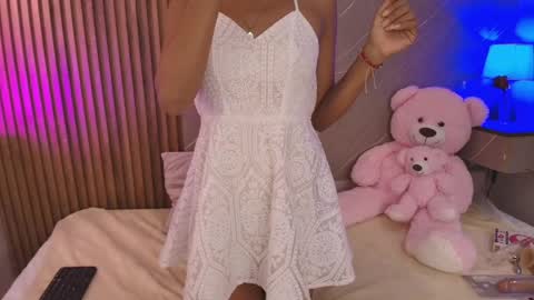 Snapshot of biancaa__18 chatting on 05.21.26 biancaa__18 online show from 05.21.26