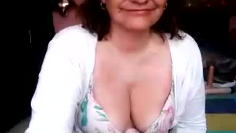 Snapshot of biancasteel chatting on 06.24.26 biancasteel online show from 06.24.26