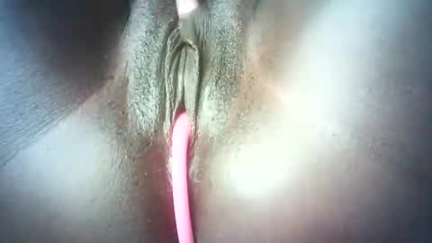 pretty online show from 03.05.25