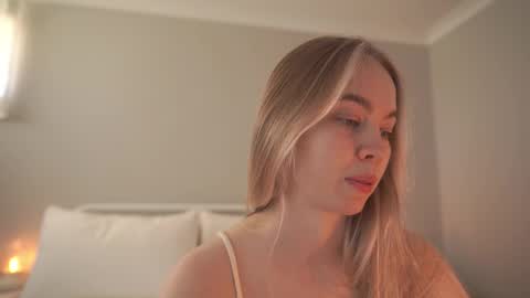 Snapshot of bibi_it_is chatting on 02.22.26 Bibi online show from 02.22.26