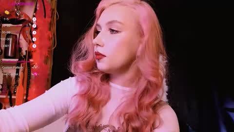 Snapshot of bibi_iva chatting on 09.30.25 bibi_iva online show from 09.30.25