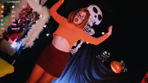 Snapshot of bibi_iva chatting on 10.24.25 bibi_iva online show from 10.24.25