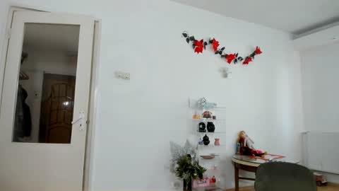 Snapshot of bibitina chatting on 01.15.25 innasugarwild online show from 01.15.25