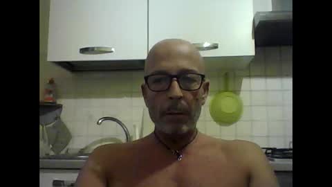 Snapshot of big23italy chatting on 09.21.25 big23italy online show from 09.21.25