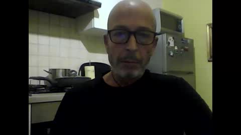 Snapshot of big23italy chatting on 10.14.25 big23italy online show from 10.14.25