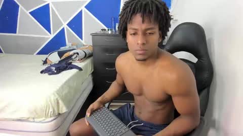 big_black11 online show from 12.04.25